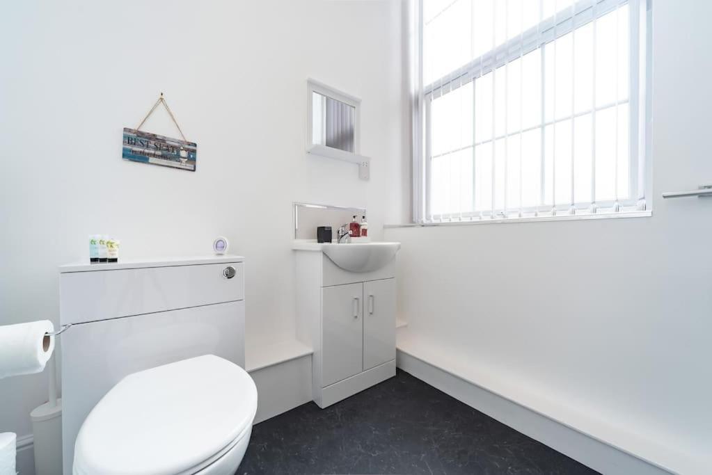 Jesouth Refreshing 1 Bedrm Condo Roomy Comfy Posh Kingston upon Hull Buitenkant foto